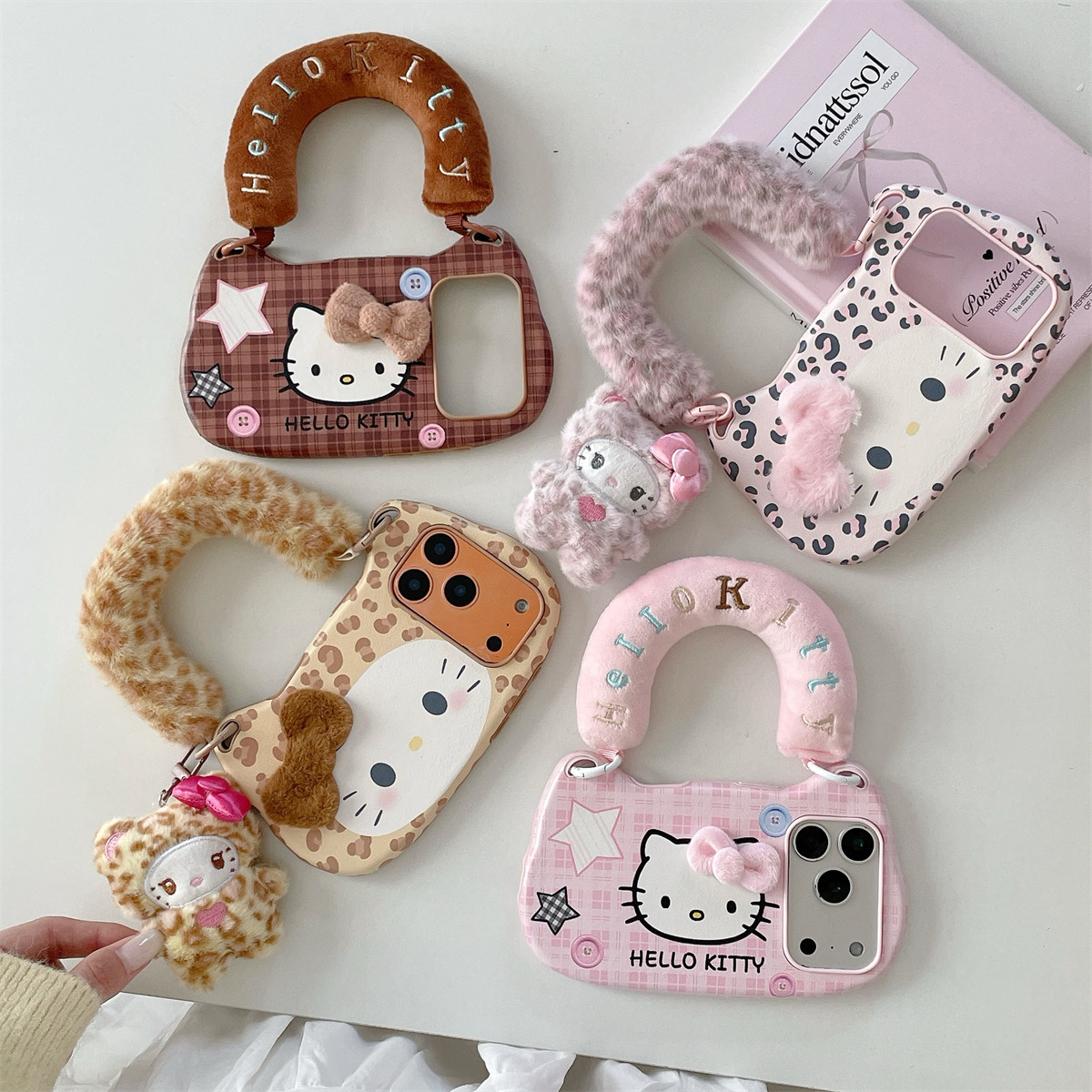 宏界 甜酷时尚立体蝴蝶结Kitty猫手提腕带适用苹果17ProMax手机壳iphone15新款16pro皮纹壳14pro防摔13保护套,3C数码配件,手机保护套/壳,淘宝优惠券,粉丝福利购,淘宝优惠卷