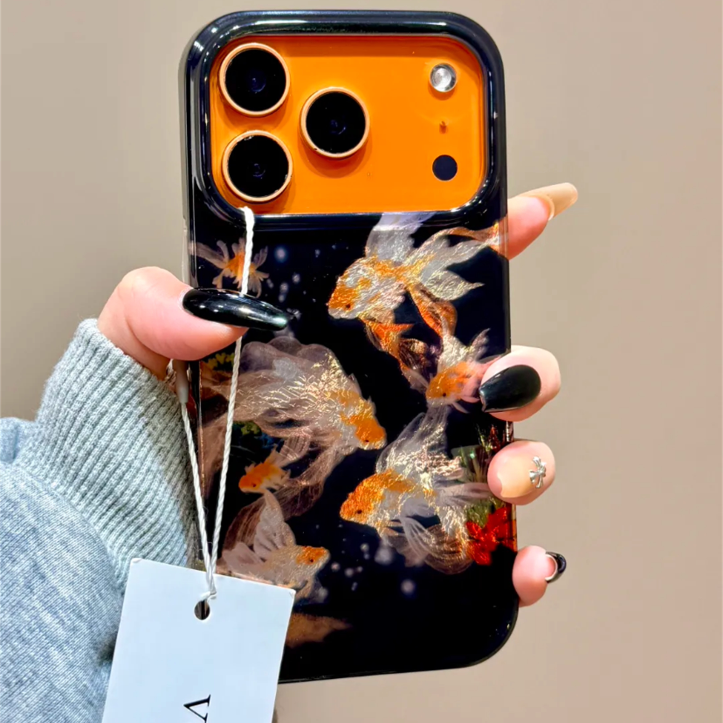 宏界 新中式国潮锡纸纹金色锦鲤适用苹果17ProMax手机壳iphone15新款16pro硅胶13女款14pro防摔17Pro保护套