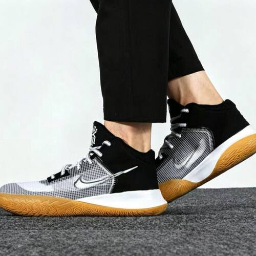 Nike正品KyrieFlytrap4篮球鞋