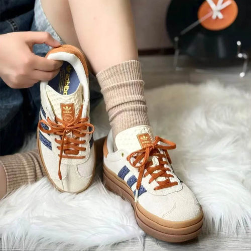 adidasGazelle厚底低帮板鞋