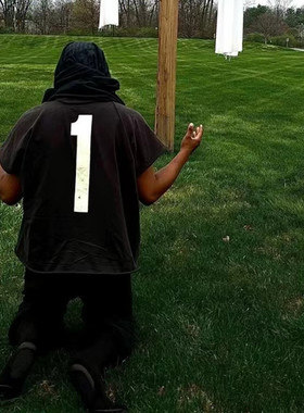 2024美式KANYE 侃爷联名款Vultures周边1字印花宽松男女背心T恤潮