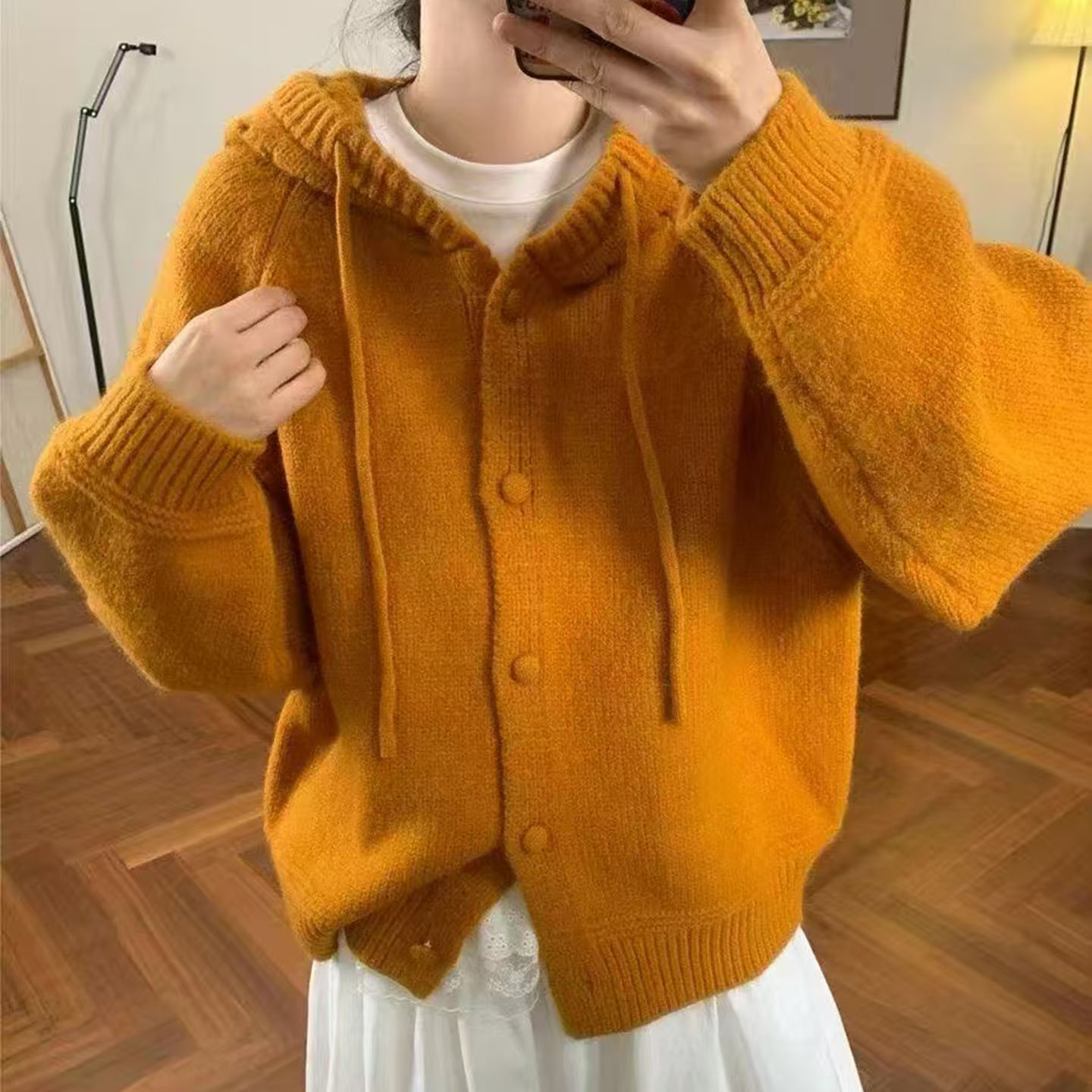 慵懒风软糯连帽抽绳针织开衫女