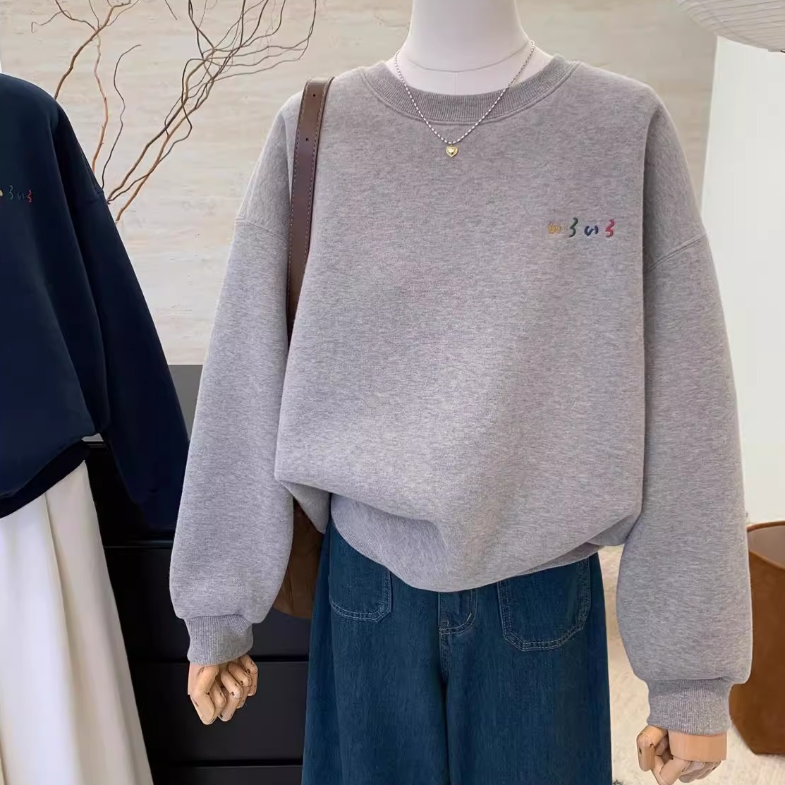 刺绣加绒加厚宽松卫衣女百搭外套