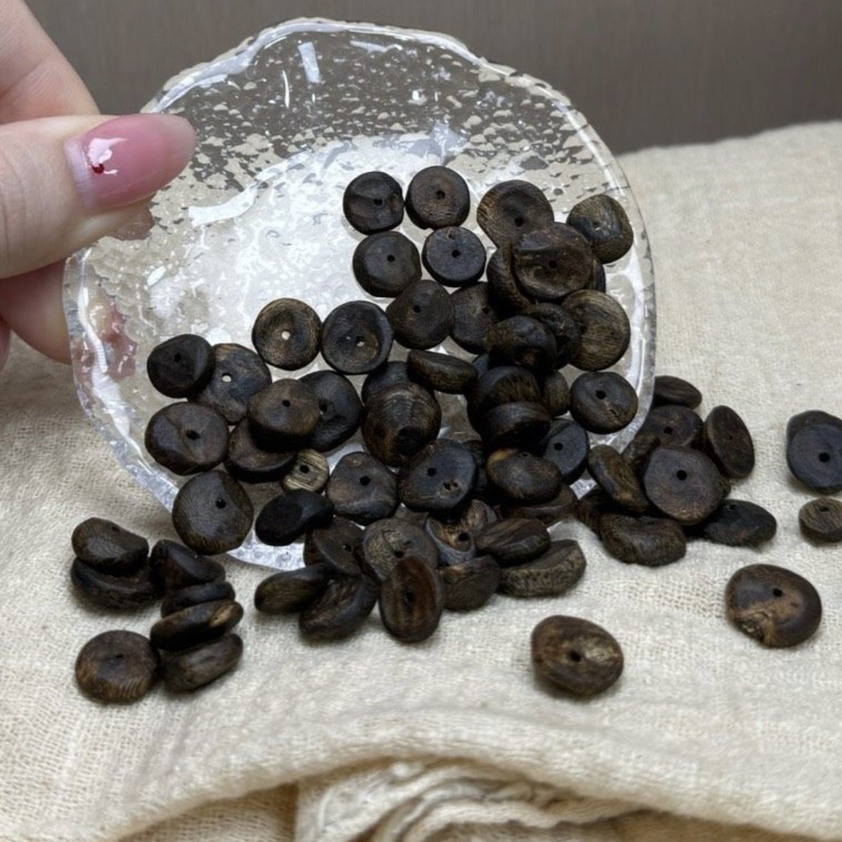 沉水级奇楠沉香散珠DIY壳子珠隔片隔珠垫片散珠手串树丁珠配件,饰品/流行首饰/时尚饰品新,沉香,淘宝优惠券,粉丝福利购,淘宝优惠卷