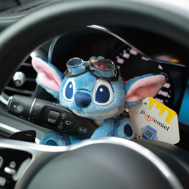 史迪仔汽车怀挡装饰品毛绒公仔