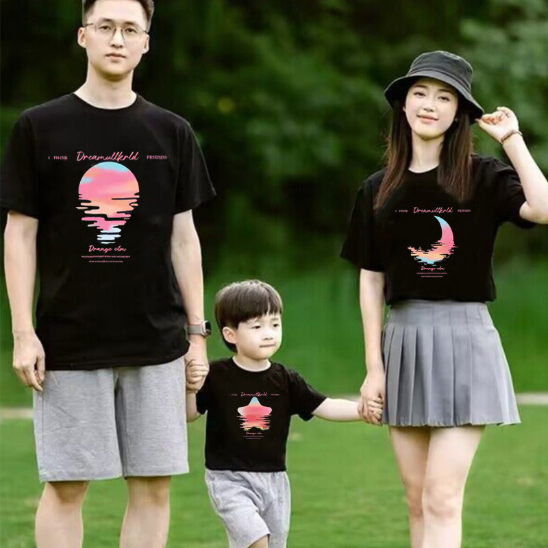 卡通亲子装一家三口四口纯棉短袖夏季2026新款母女全家款上衣t恤
