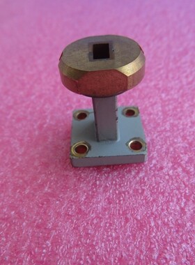 进口 26-40GHz WR28(BJ320) 长度2.5cm 直波导转接器 方口转圆口
