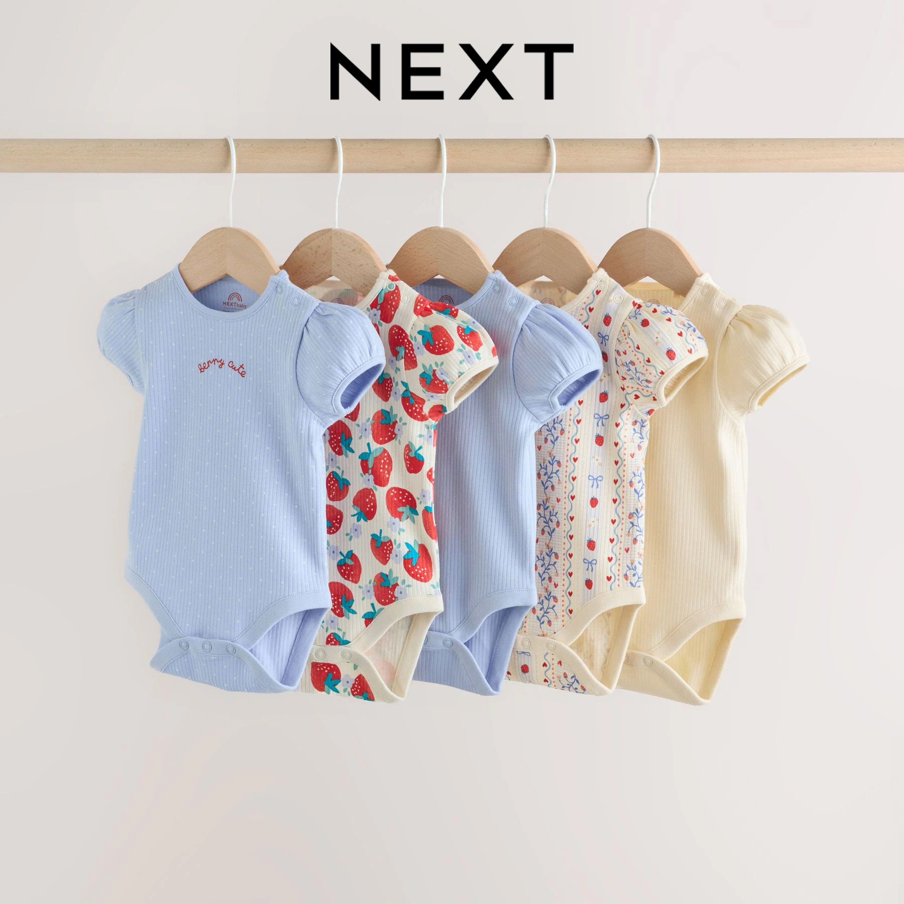 英国NEXT婴儿纯棉连身衣套头哈衣夏季三角爬服女宝草莓短袖包屁衣