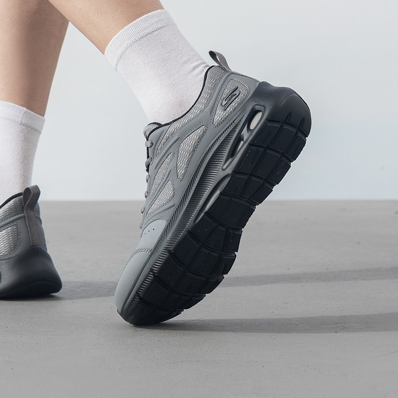 斯凯奇男鞋秋冬跑步鞋低帮休闲运动鞋官方正品潮流跑鞋