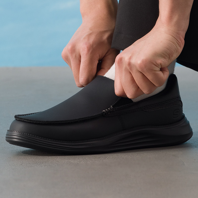 斯凯奇男鞋冬季新款运动鞋官方正品休闲鞋软底鞋黑色通勤商务皮鞋