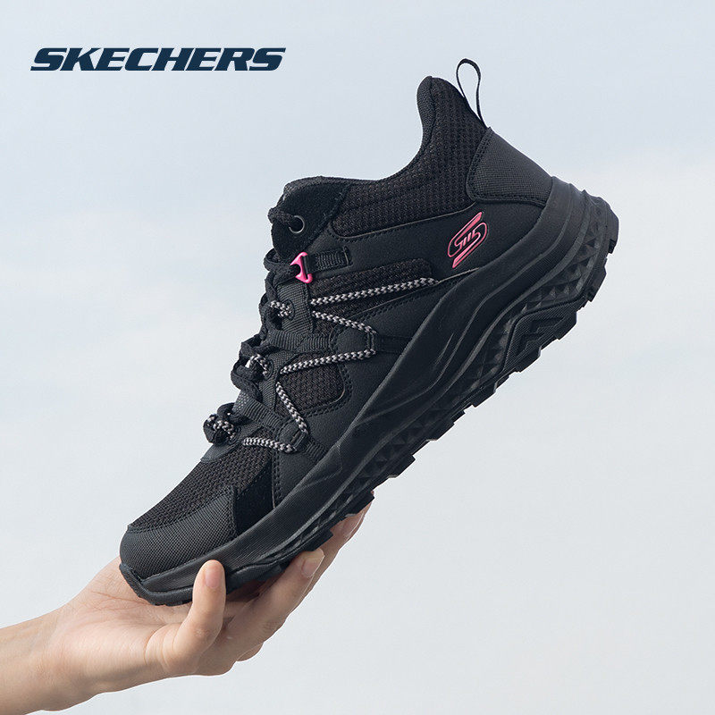 斯凯奇女鞋冬季新款户外徒步鞋子女款休闲鞋官方正品黑色运动鞋女