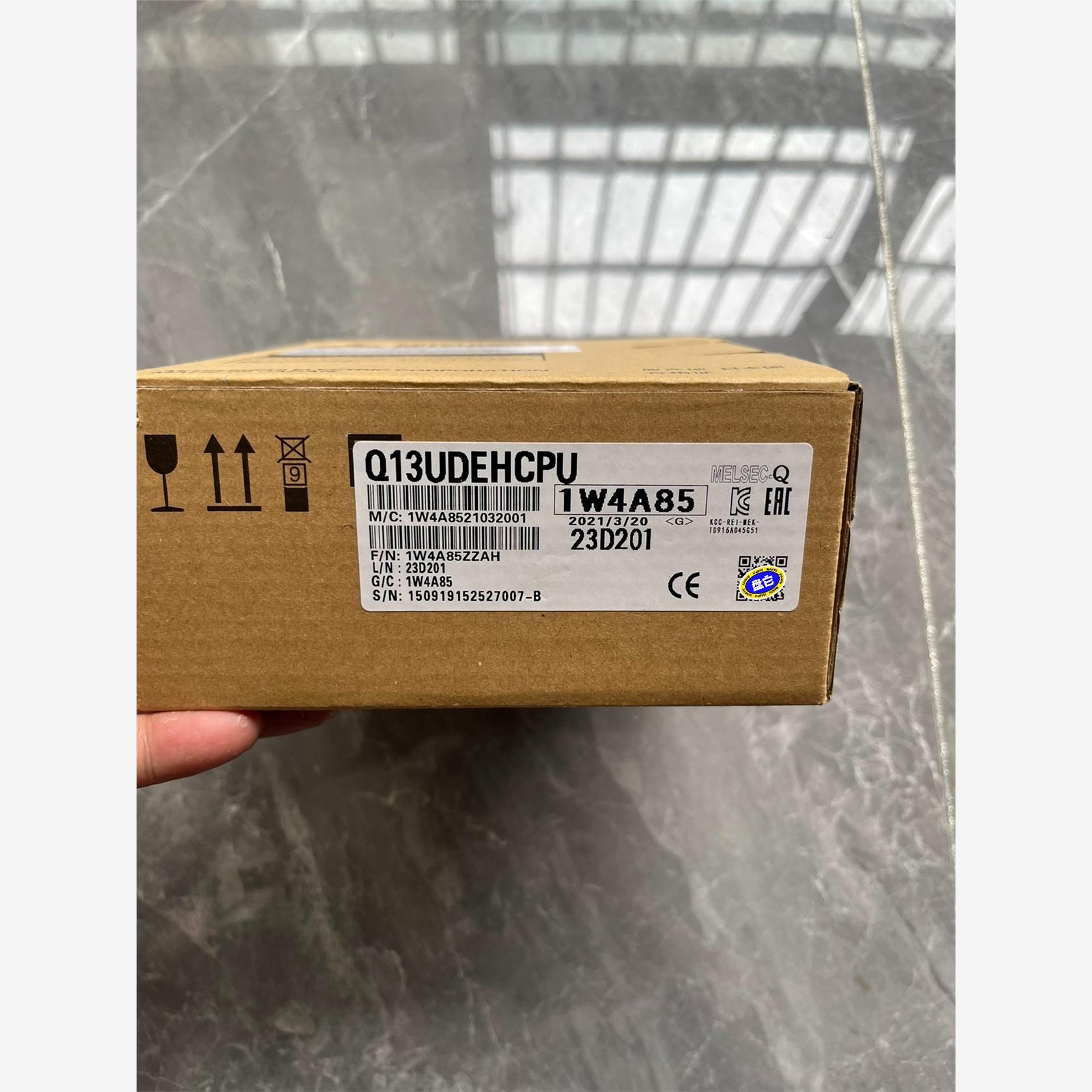 议价三菱Q13UDEHCPU 三菱主机 原装正品  全新2021拍前联系！