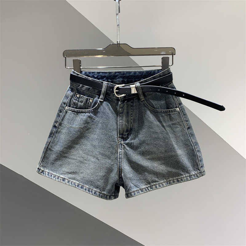 2026年春季新款水洗做旧牛仔短裤女百搭宽松显瘦闪粉设计感阔腿裤,女装/女士精品,牛仔裤,淘宝优惠券,粉丝福利购,淘宝优惠卷