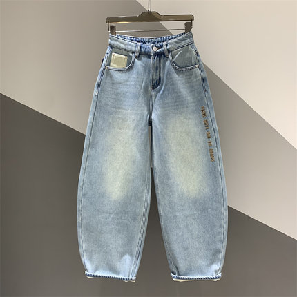 2025年秋冬新款磨白水洗刺绣牛仔弯刀裤女百搭宽松加绒保暖香蕉裤