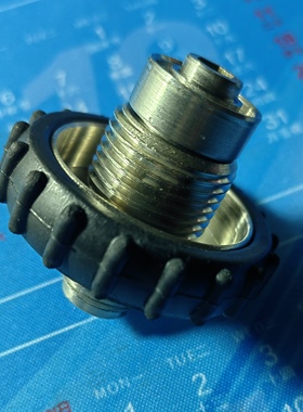 SCUBAPRO调节器MK25水肺MK20一级头YOKE改DIN口OEM不锈钢加工
