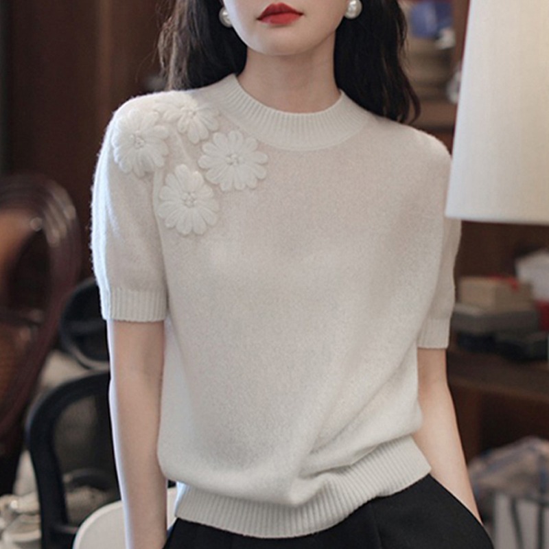 冰丝短袖t恤女2025新款夏季设计感小众宽松显瘦白色绣花针织上衣