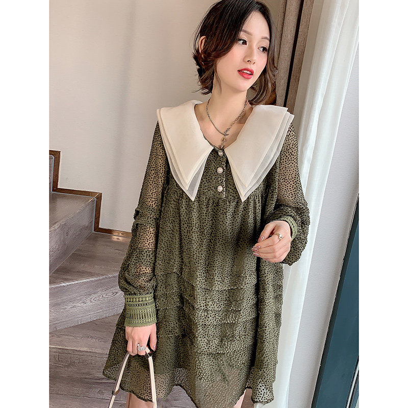 宽松娃娃领长袖胖mm遮肚气质连衣裙女2020早秋新款欧洲站欧货潮