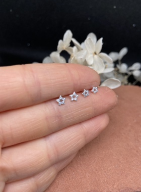 新款镂空五角星纯银鼻钉闪闪锆石鼻穿刺饰品