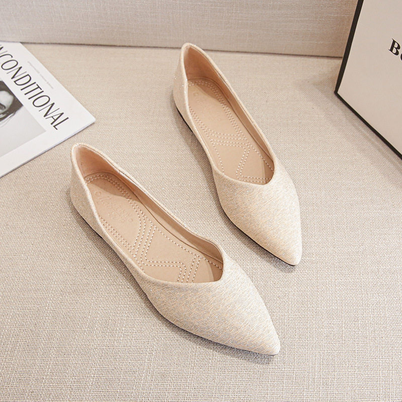 平底单鞋女尖头2024年新款春季浅口仙女百搭软底豆豆鞋大码41一43,女鞋,浅口单鞋,淘宝优惠券,粉丝福利购,淘宝优惠卷