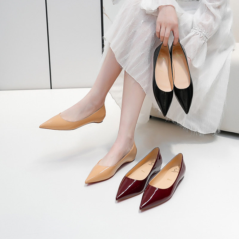 内增高鞋尖头红底平底鞋新款法式百搭浅口通勤裸色露趾单鞋女