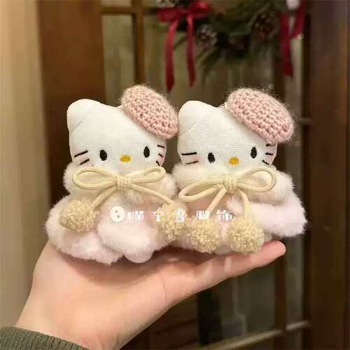 新款斗篷kitty猫包包小挂件中古毛绒玩偶挂饰可爱公仔钥匙扣礼物