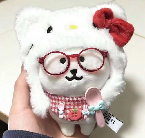 可爱娃娃kt公仔自嘲熊周边衣服毛绒玩偶冬季棉花头套10cm装饰服装
