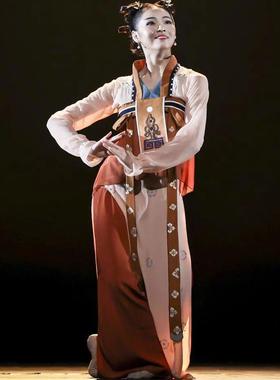 古典舞演出服女飞鸟髻舞蹈服汉唐中国风表演服装阔腿裤成人飘逸女