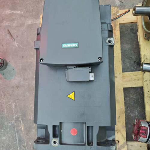 可议价1PH8133-1DF03-1BA1主轴电机一台，
