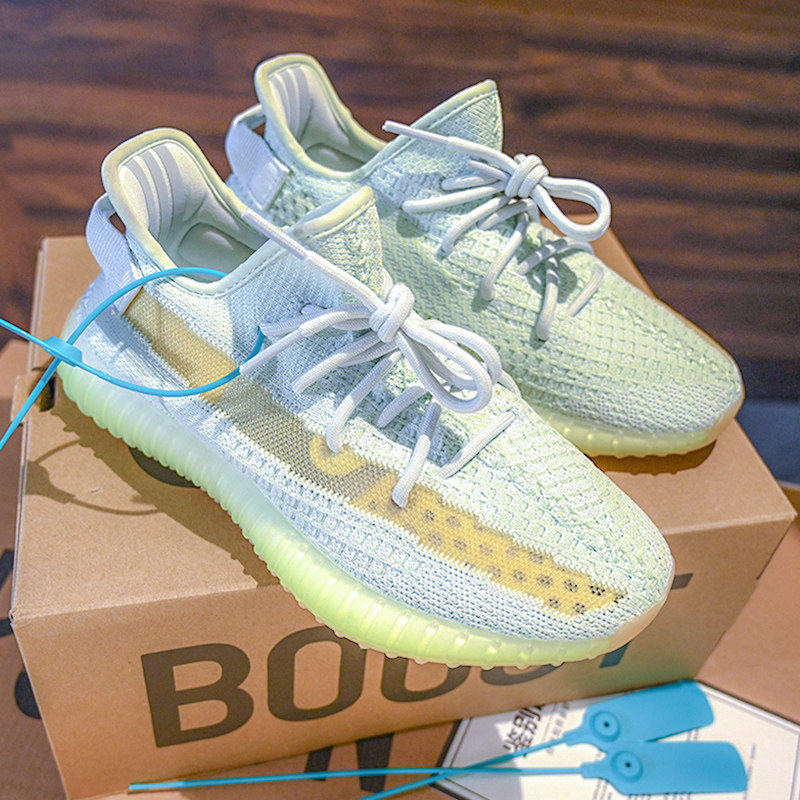YEZIYEEZY椰子鞋350满天星图片
