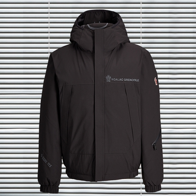 真90白鸭绒才保暖的蒙口猫羽绒服