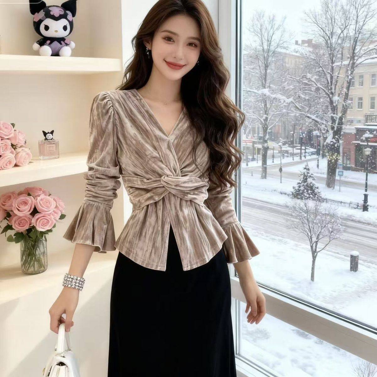 春秋新款气质褶皱收腰V领交叉丝绒长袖衬衫女洋气显瘦喇叭袖上衣,女装/女士精品,衬衫,淘宝优惠券,粉丝福利购,淘宝优惠卷