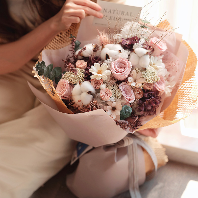 玫瑰花永生花束真花送朋友生日上海北京同城速递家居装饰思南香山