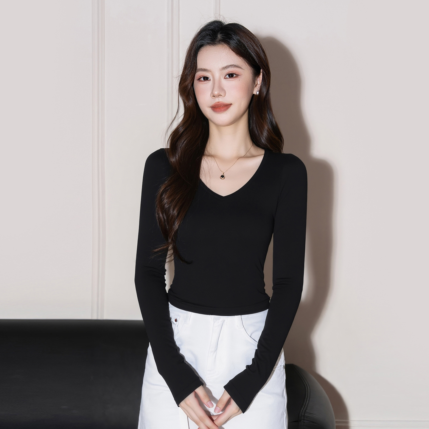 黑色v领长袖打底衫女短款上衣