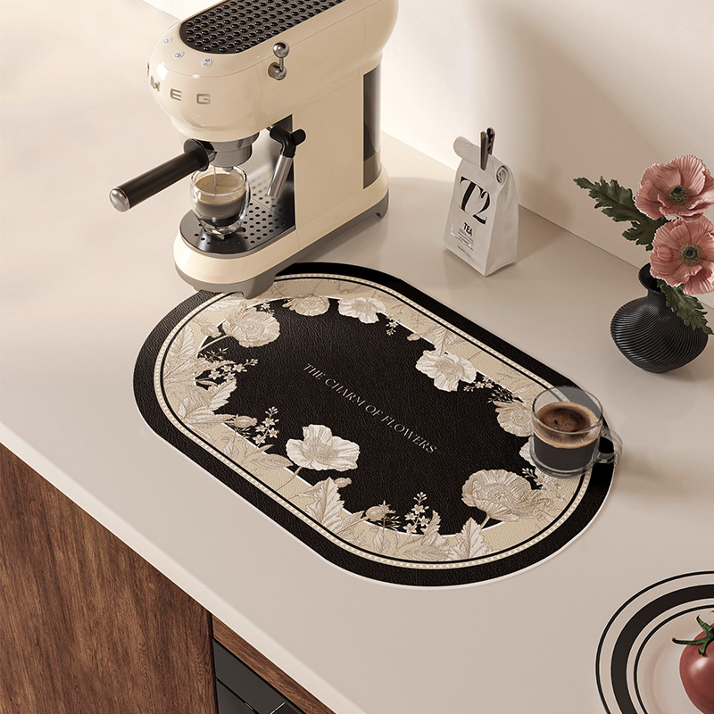 椭圆形餐垫高级感防水防油免洗防烫耐高温家用西餐垫隔热碗盘垫子