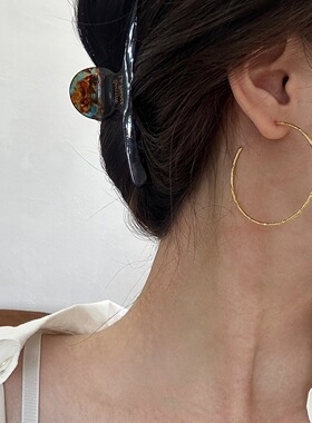 法式百搭简约大圆圈金属纹理感金色耳圈高级欧美气质耳环新款女