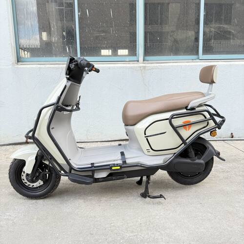 适用雅迪M33H/M一体护杠