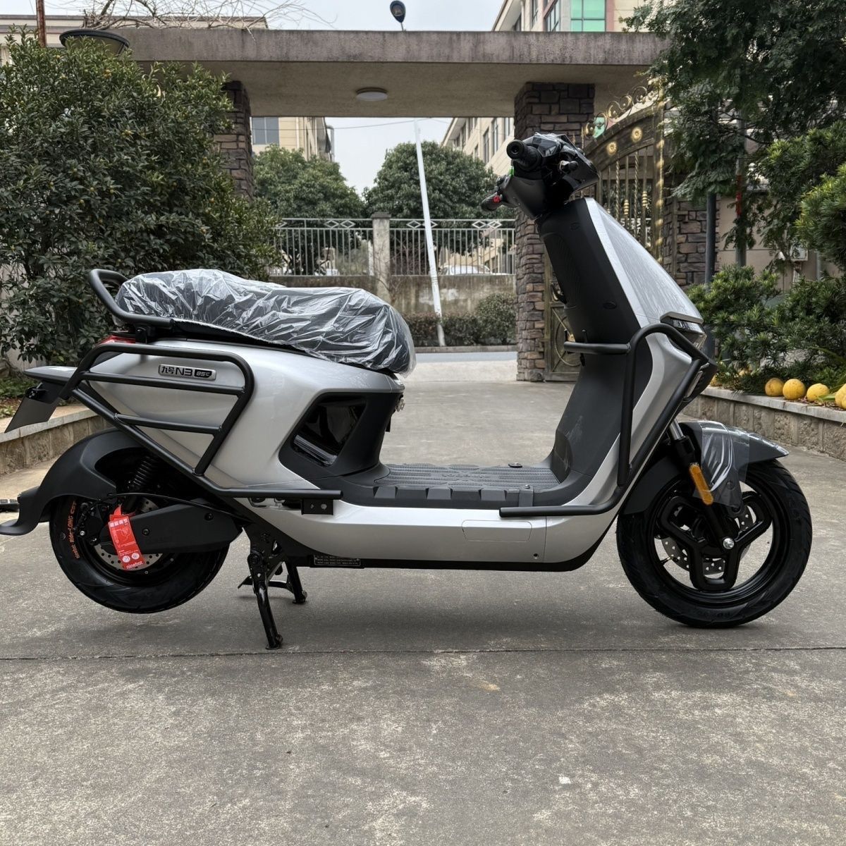 适用9号N3护杠70C85C保险图片