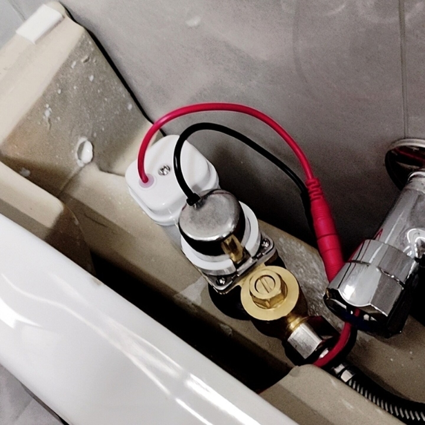 电磁阀冲水器小便斗通用型变压器红外线智能尿兜冲水阀感应器配件