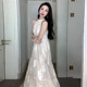 法式 高级感挂脖连衣裙女夏2025年新款 超仙气温柔风西刺绣仙女长裙