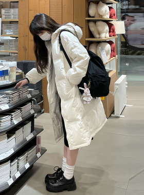 90白鸭绒超好看中长款纯色连帽羽绒服女2025韩系冬装新款保暖外套
