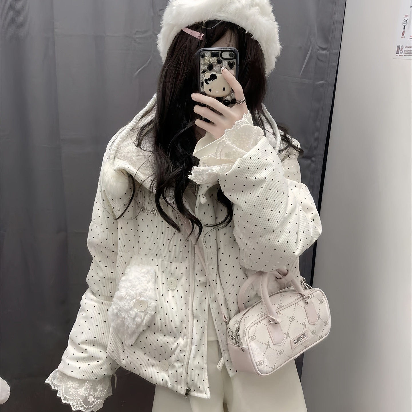 韩系不臃肿短款波点羽绒棉服女2026冬季新款今年流行爆款保暖外套