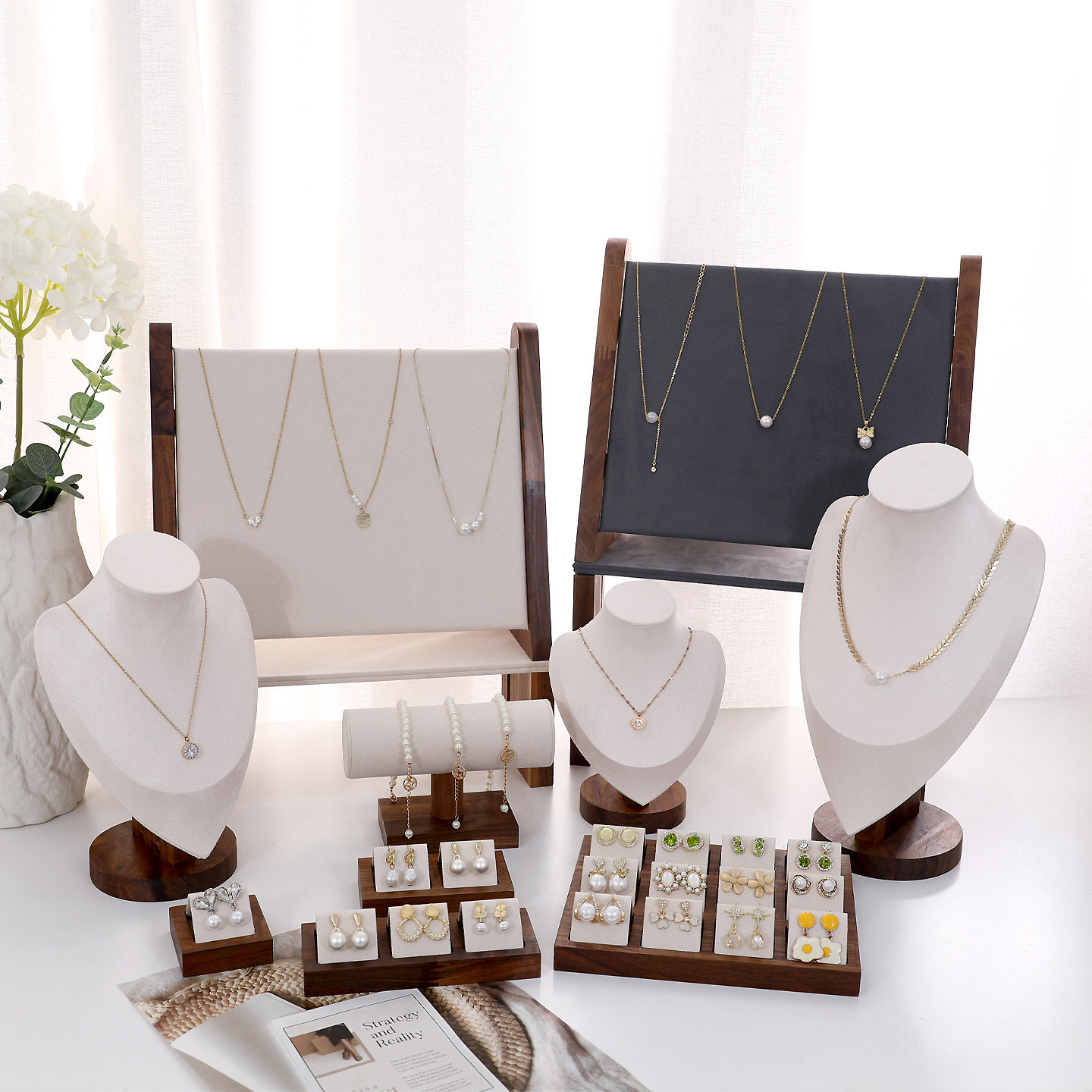 韩系胡桃木人像模特项链展示架