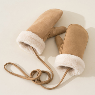 大码手闷子手套女加绒加厚麂皮绒连指手套冬季防风保暖大手挂脖绳