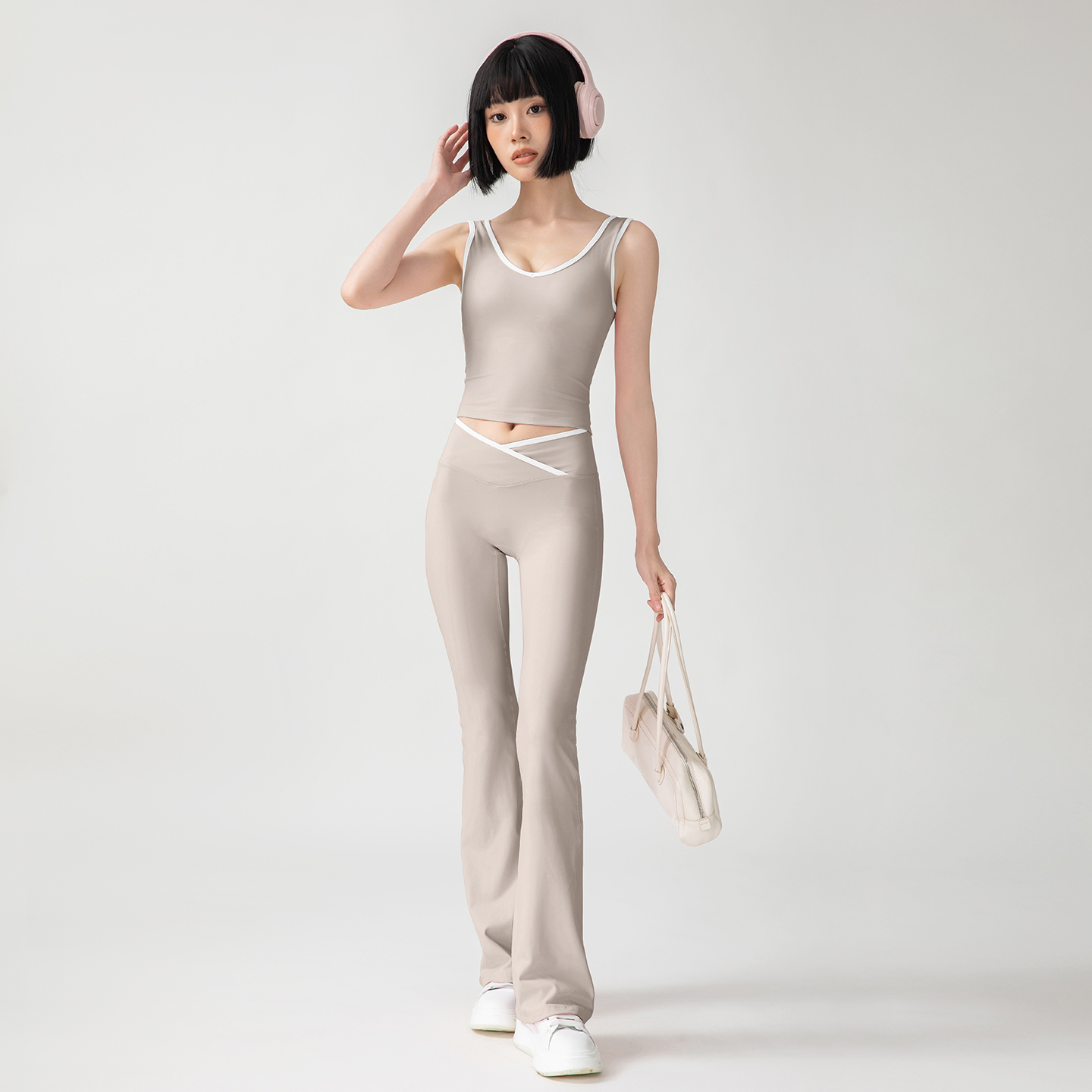 lulu瑜伽背心U型领口时尚撞色美背带胸垫无袖运动裸感健身服套装