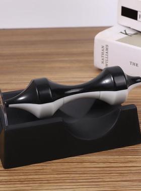 磁悬浮磁铁永动机桌面家居装饰品科技感创意沙雕小摆件反重力