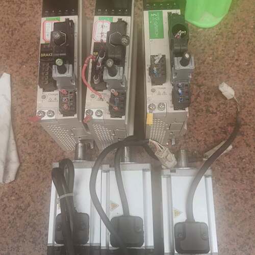 可维修SV-X3DA040A-D ，SV-X3MH040A-H2L议价