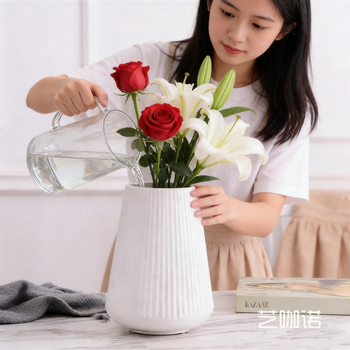 现代简约白色复古陶瓷花瓶客厅餐桌装饰插花水培花器家居居家摆件