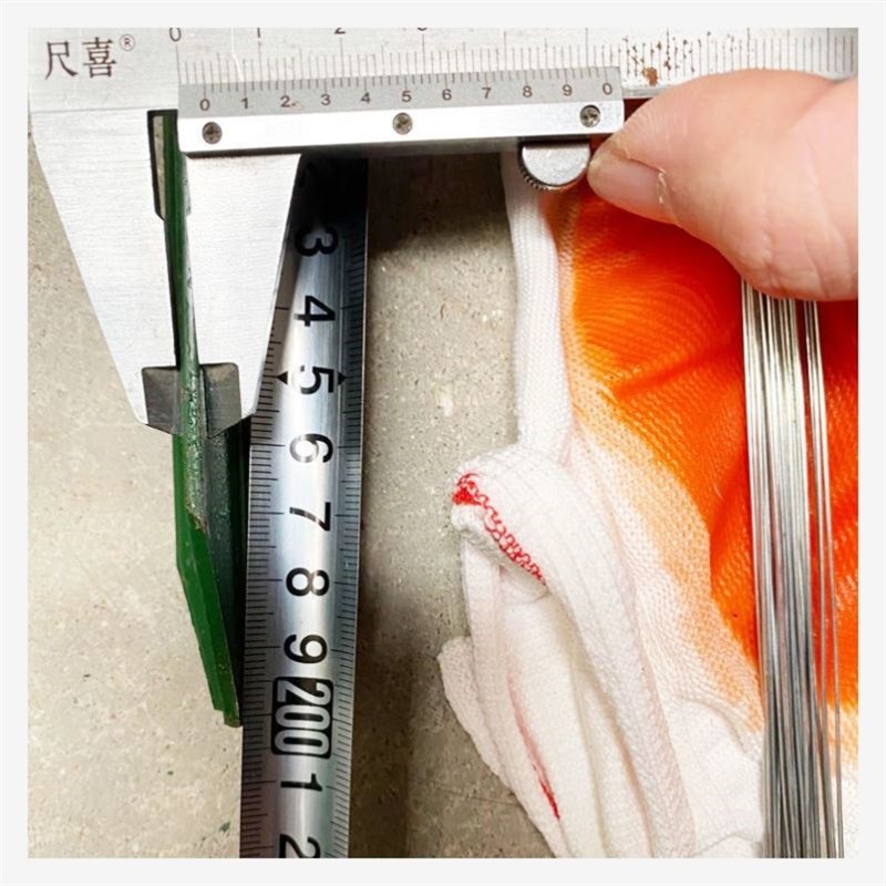 牛栏网铁丝网柱立柱Y型三角实心柱尖头柱加厚养殖牛羊户外围栏网