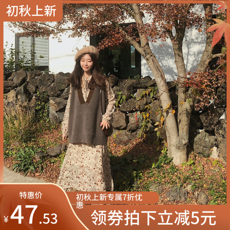 热销0件需要用券泫雅风ins超仙套装女2019年新款网红初秋装连衣裙子显瘦梗桔初恋