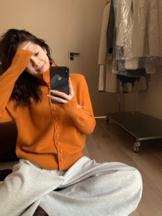 一勺甜 hers韩标！通勤高领单排扣保暖毛衣女2025秋针织开衫92515